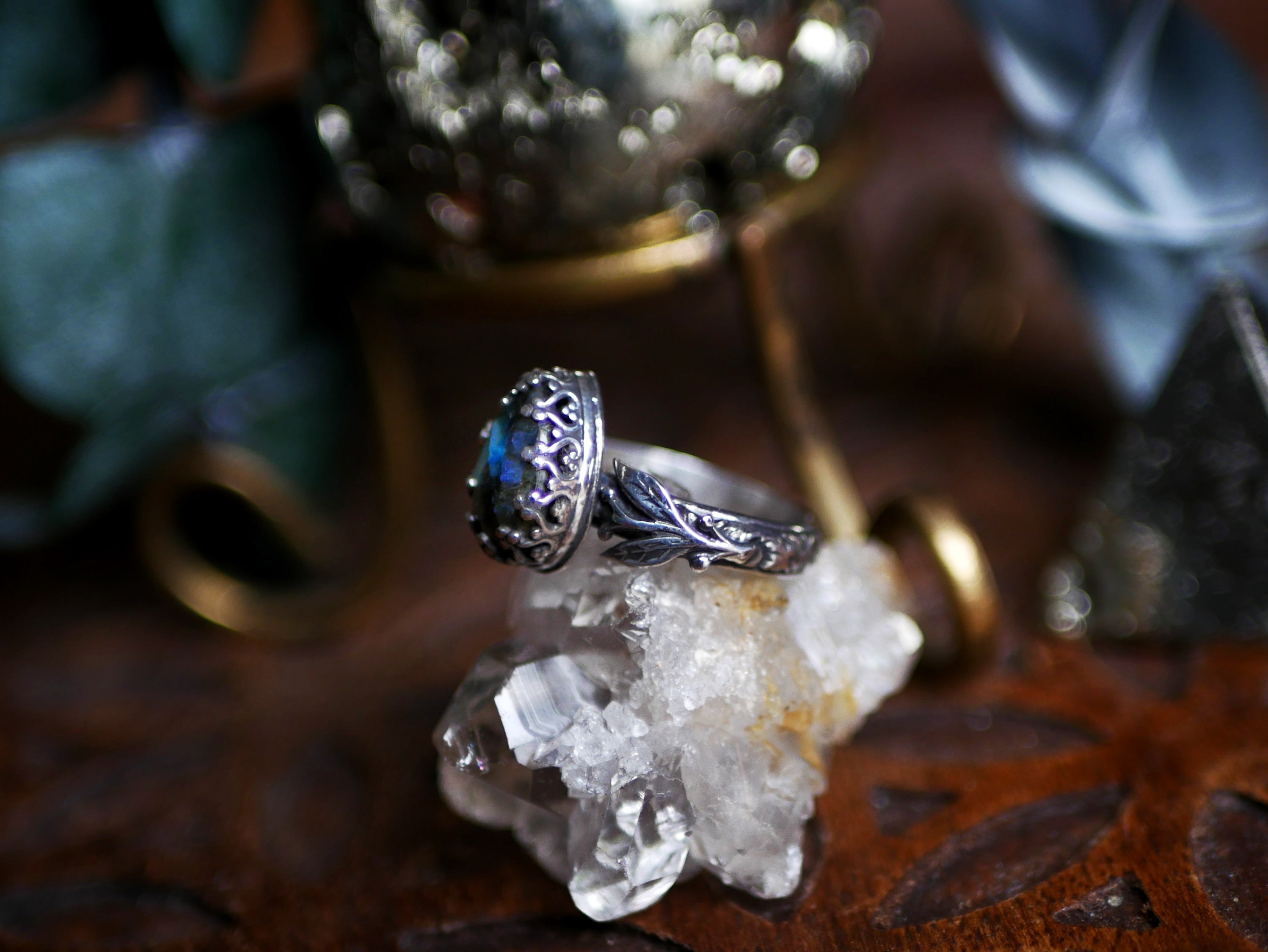 Réservée Damian - Bague Labradorite & Feuilles - Argent 925