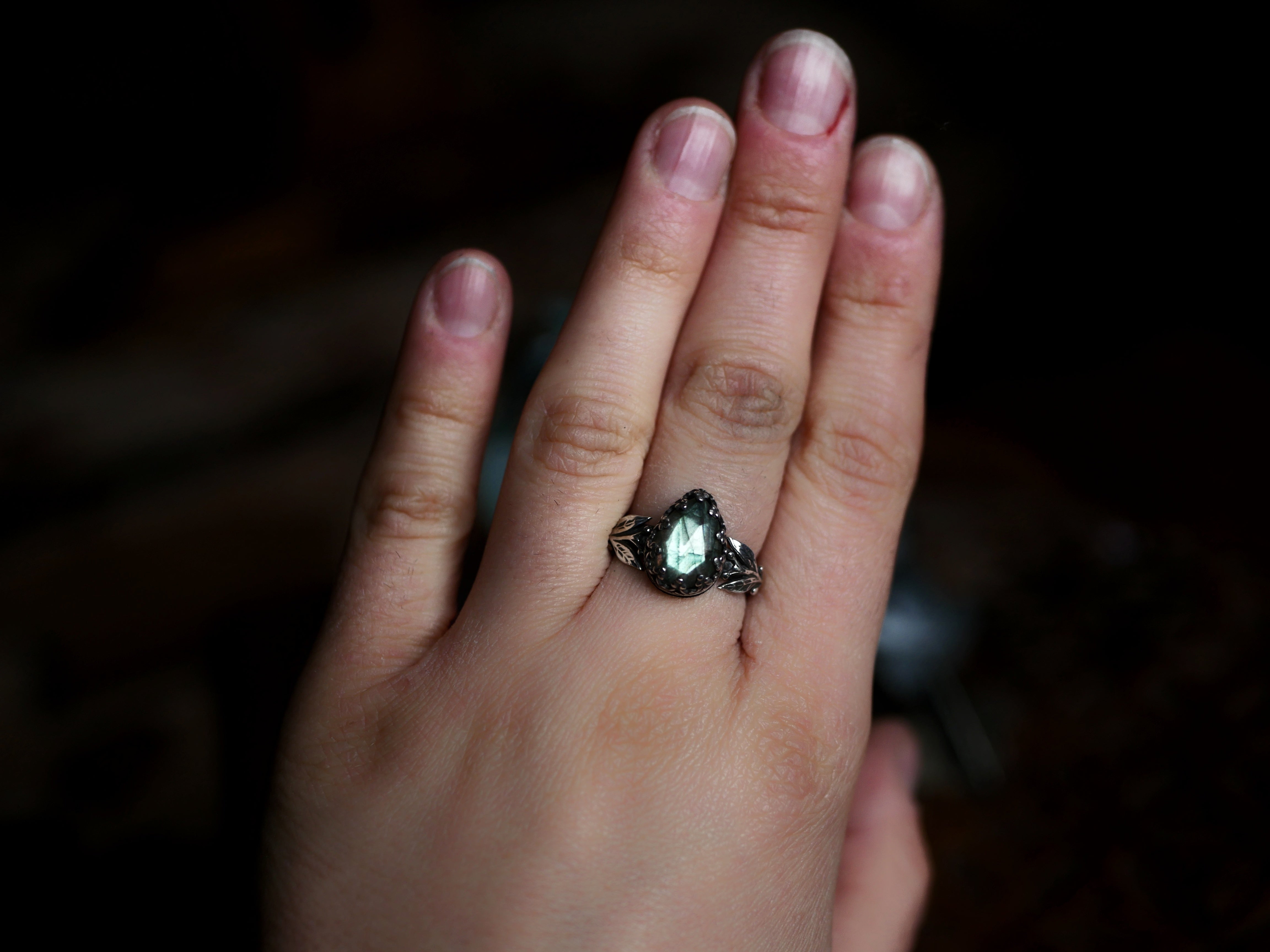 Réservée Damian - Bague Labradorite & Feuilles - Argent 925