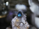 Charger l&#39;image dans la galerie, Bague torsadée réglable Kyanite bleue nuit - Argent 925
