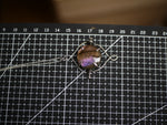 Charger l&#39;image dans la galerie, Réservé Eglantine - Talisman réversible Protection &amp; Guérison - Moyen - Labradorite violette &amp; Péridot - Argent 925
