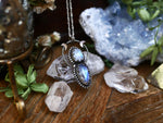 Charger l&#39;image dans la galerie, Collier Déesse Lunaire - Pierre de Lune - Argent 925
