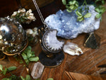 Charger l&#39;image dans la galerie, Collier Lune - Cristal de Roche - Argent 925
