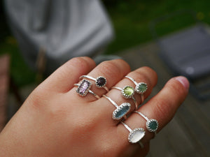 Bague fine réglable Emeraude - Argent 925