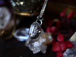 Charger l&#39;image dans la galerie, Collier &quot;Poison&quot; Cristal de Roche - Argent 925
