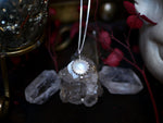 Charger l&#39;image dans la galerie, Collier &quot;Simple&quot; Pierre de Lune - Argent 925
