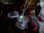 Charger l&#39;image dans la galerie, Collier &quot;Simple&quot; Kyanite Verte II - Argent 925
