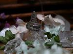 Charger l&#39;image dans la galerie, Bague réglable Métamorphoses - Prehnite &amp; Calcédoines - Argent 925
