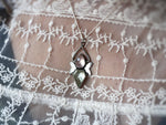 Charger l&#39;image dans la galerie, Collier Métamorphoses - Quartz rose &amp; Fluorine - Argent 925
