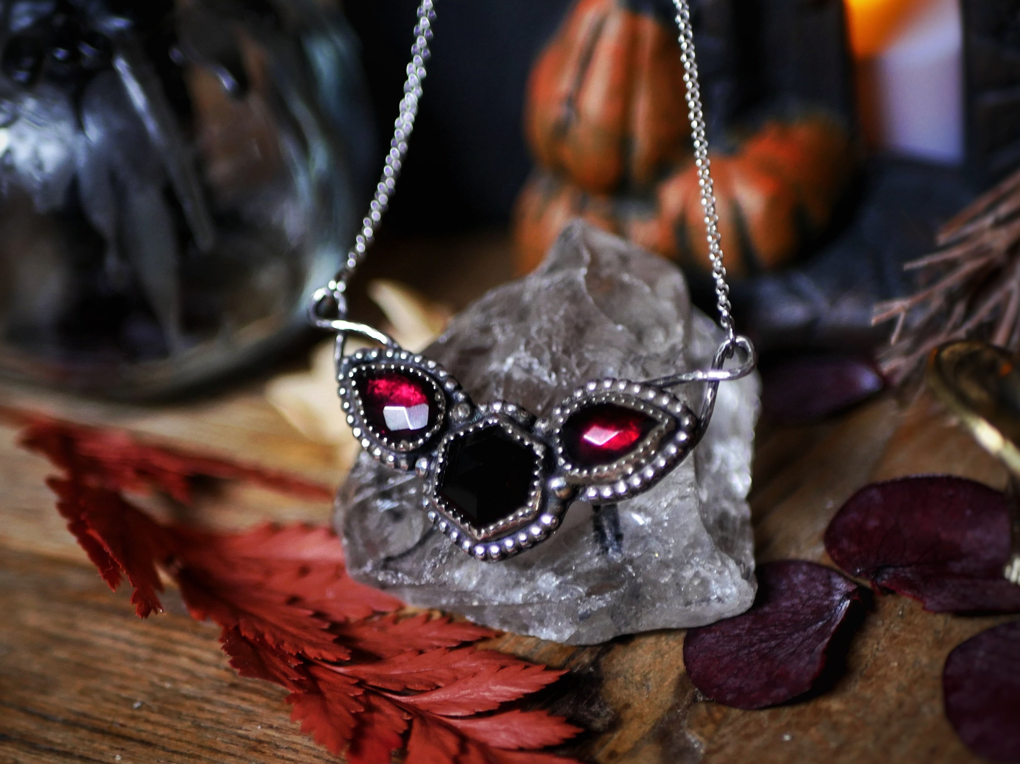 Collier Chauve Souris - Onyx Noir & Grenats rouges  - Argent 925