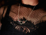 Charger l&#39;image dans la galerie, Collier Chauve Souris - Onyx Noir &amp; Grenats rouges  - Argent 925
