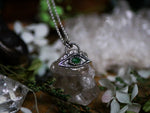 Charger l'image dans la galerie, Amulette Oeil I - Emeraude &amp; Argent 925
