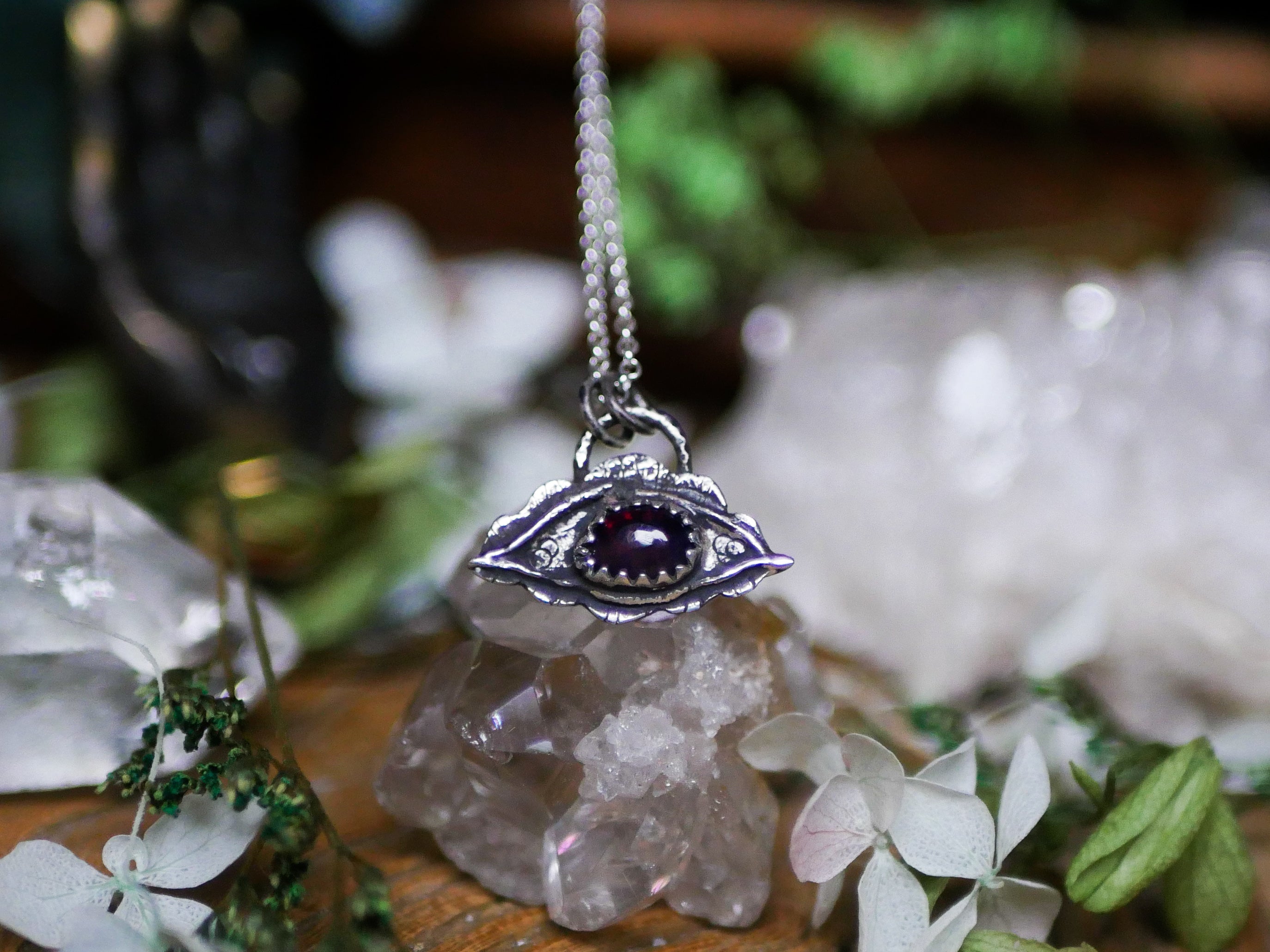 Amulette Oeil IV - Opale noire & Argent 925