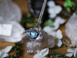 Charger l&#39;image dans la galerie, Amulette Oeil VII - Apatite &amp; Argent 925
