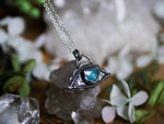 Charger l&#39;image dans la galerie, Amulette Oeil VII - Apatite &amp; Argent 925
