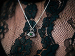 Charger l'image dans la galerie, Amulette Oeil I - Emeraude &amp; Argent 925
