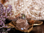 Charger l'image dans la galerie, Bague Art Nouveau Pt. II - Péridot &amp; Argent 925
