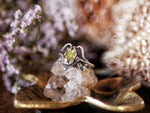 Charger l'image dans la galerie, Bague Art Nouveau Pt. II - Péridot &amp; Argent 925
