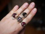Charger l'image dans la galerie, Bague Lune - Verre Rouge II - Argent 925
