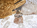 Charger l'image dans la galerie, Bague Éclats des Abysses - Nacre - Argent 925
