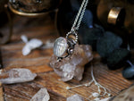 Charger l'image dans la galerie, Collier Poison Khepri - Prasiolite - Argent 925

