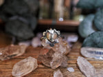 Charger l'image dans la galerie, Bague Ex-Voto I - Argent 925 &amp; Laiton
