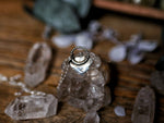 Charger l'image dans la galerie, Amulette Ex-Voto IV - Argent 925 &amp; Laiton
