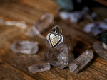 Charger l'image dans la galerie, Amulette Ex-Voto I - Argent 925 &amp; Laiton
