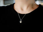 Charger l'image dans la galerie, Amulette Ex-Voto IV - Argent 925 &amp; Laiton
