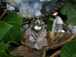 Charger l'image dans la galerie, Bague Elfique III - Quartz Citron - Argent 925
