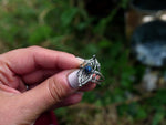Charger l'image dans la galerie, Bague Elfique II - Opale Noire - Argent 925
