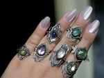 Charger l'image dans la galerie, Bague Elfique VII - Vésuvianite - Argent 925
