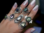 Charger l'image dans la galerie, Bague Elfique VII - Vésuvianite - Argent 925
