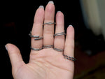 Charger l'image dans la galerie, Bague Elfique II - Opale Noire - Argent 925
