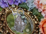 Charger l'image dans la galerie, Collier Jardin des Rêves III - Péridot, Kyanite, Calcédoine
