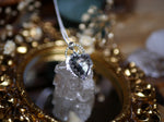 Charger l'image dans la galerie, Collier Ex-Voto I - Nacre noire &amp; Quartz - Argent 925
