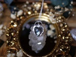 Charger l'image dans la galerie, Collier Ex-Voto I - Nacre noire &amp; Quartz - Argent 925

