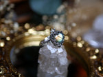 Charger l'image dans la galerie, Bague Ex-Voto II - Labradorite - Argent 925
