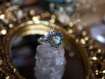 Charger l'image dans la galerie, Bague Ex-Voto II - Labradorite - Argent 925

