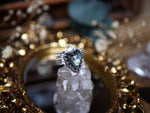Charger l'image dans la galerie, Bague Ex-Voto I - Nacre noire &amp; Quartz - Argent 925
