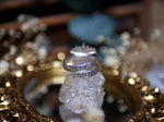 Charger l'image dans la galerie, Bague Ex-Voto I - Nacre noire &amp; Quartz - Argent 925
