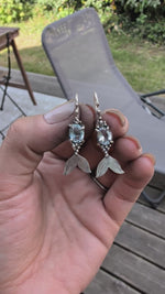Charger et lire la vidéo dans la visionneuse de la Galerie, RÉSERVÉES ALEXANDRA P. - Boucles d'oreilles Sirène - Aigue Marine - Argent 925
