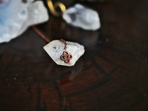 Pendule fiole Cornaline & Diamant d'Herkimer - Cuivre & Verre